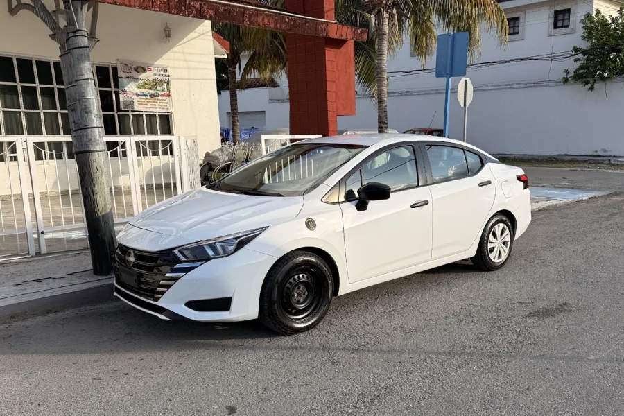 Sedan Manual